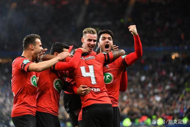 关于里程碑夜广东宏远内部沟通，法国杯国际比赛日刷纪录，目标明确，球队文化再被提及的信息